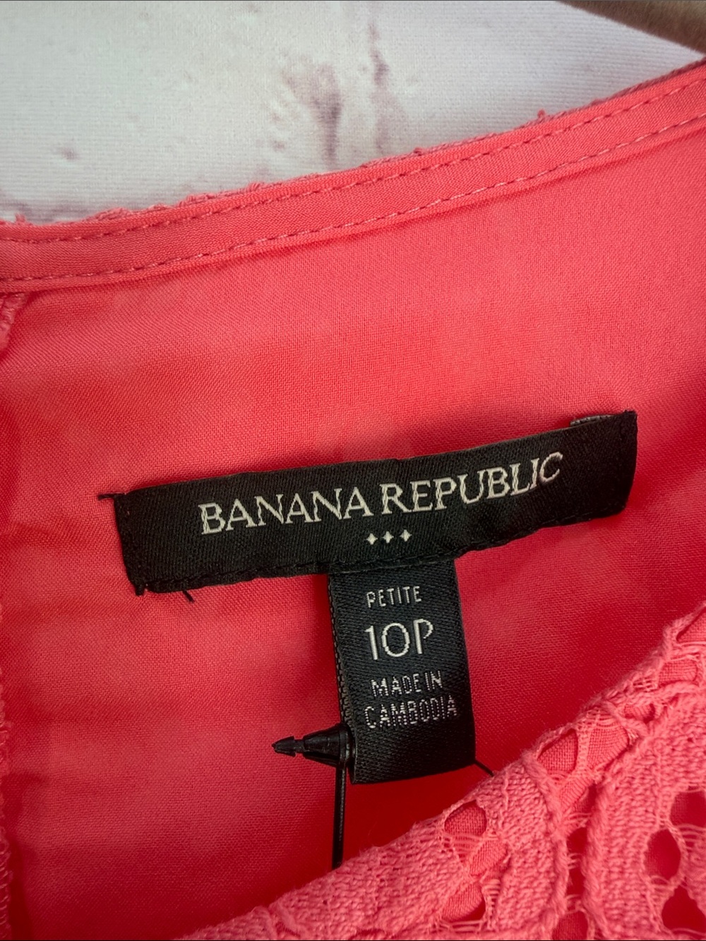 Banana Republic Coral Eyelet Lace Shift Dress Woman’s Size 10 Petite - Picture 3 of 5